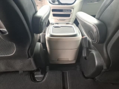 Used 2024  Chrysler Pacifica Touring L FWD at Best Choice Motors near Lafayette&comma; IN