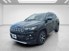 Used 2024  Jeep Compass Limited 4x4 at Best Choice Motors near Lafayette&comma; IN