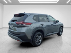 Used 2022  Nissan Rogue FWD S at Best Choice Motors near Lafayette&comma; IN