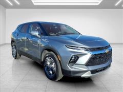 Used 2025  Chevrolet Blazer FWD 4dr LT w&sol;2LT at Best Choice Motors near Lafayette&comma; IN