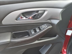 Used 2023  Chevrolet Traverse FWD 4dr LT Cloth w&sol;1LT at Best Choice Motors near Lafayette&comma; IN