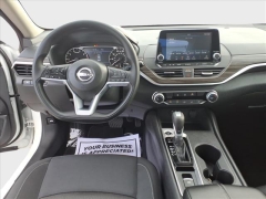 Used 2025  Nissan Altima SV AWD at Best Choice Motors near Lafayette&comma; IN
