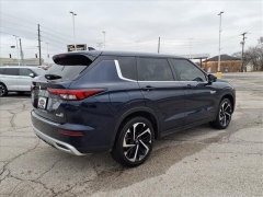 Used 2024  Mitsubishi Outlander Plug-In Hybrid SE S-AWC at Best Choice Motors near Lafayette&comma; IN