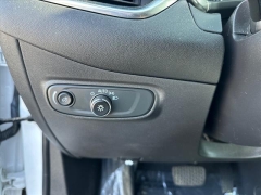 Used 2023  Chevrolet Equinox FWD 4dr LS w&sol;1LS at Best Choice Motors near Lafayette&comma; IN