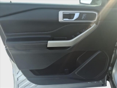 Used 2024  Ford Explorer XLT 4WD at Best Choice Motors near Lafayette&comma; IN