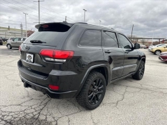 Used 2020  Jeep Grand Cherokee 4d SUV 4WD Laredo Altitude at Best Choice Motors near Lafayette&comma; IN