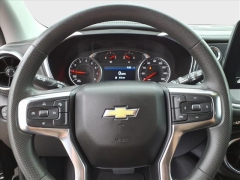 Used 2025  Chevrolet Blazer FWD 4dr LT w&sol;2LT at Best Choice Motors near Lafayette&comma; IN