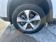 Used 2022  Jeep Cherokee Limited 4x4 at Best Choice Motors near Lafayette&comma; IN