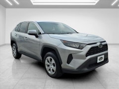 Used 2022  Toyota RAV4 LE FWD at Best Choice Motors near Lafayette&comma; IN