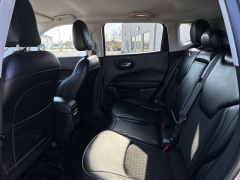 Used 2021  Jeep Compass Altitude FWD at Best Choice Motors near Lafayette&comma; IN