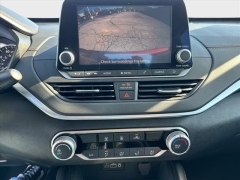 Used 2022  Nissan Altima 2&period;5 SV AWD Sedan at Best Choice Motors near Lafayette&comma; IN