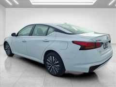 Used 2025  Nissan Altima SV AWD at Best Choice Motors near Lafayette&comma; IN