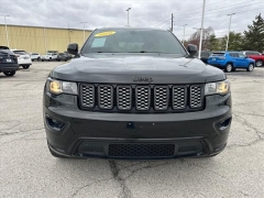 Used 2020  Jeep Grand Cherokee 4d SUV 4WD Laredo Altitude at Best Choice Motors near Lafayette&comma; IN