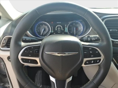 Used 2024  Chrysler Pacifica Touring L FWD at Best Choice Motors near Lafayette&comma; IN