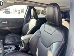 Used 2022  Jeep Cherokee Limited 4x4 at Best Choice Motors near Lafayette&comma; IN