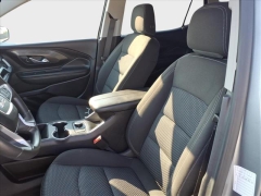 Used 2024  GMC Terrain FWD 4dr SLE at Best Choice Motors near Lafayette&comma; IN
