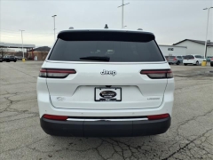 Used 2024  Jeep Grand Cherokee L Laredo 4x2 at Best Choice Motors near Lafayette&comma; IN