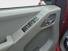 Used 2019  Nissan Frontier 4WD Crew Cab SV Longbed at Best Choice Motors near Lafayette&comma; IN