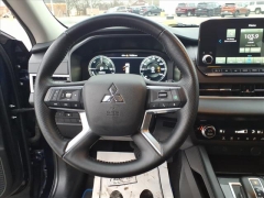 Used 2024  Mitsubishi Outlander Plug-In Hybrid SE S-AWC at Best Choice Motors near Lafayette&comma; IN