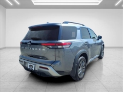 Used 2024  Nissan Pathfinder SV 4WD at Best Choice Motors near Lafayette&comma; IN