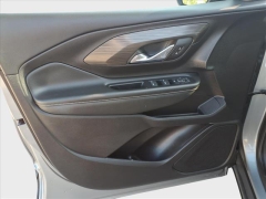 Used 2024  GMC Terrain FWD 4dr SLE at Best Choice Motors near Lafayette&comma; IN
