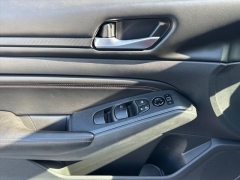 Used 2022  Nissan Altima 2&period;5 SV AWD Sedan at Best Choice Motors near Lafayette&comma; IN