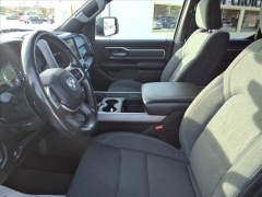 Used 2022  Ram 1500 4WD Big Horn Quad Cab 6'4" Box at Best Choice Motors near Lafayette&comma; IN