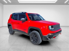  2018 Jeep Renegade 4d SUV 4WD Trailhawk at Best Choice Motors near Lafayette&comma; IN
