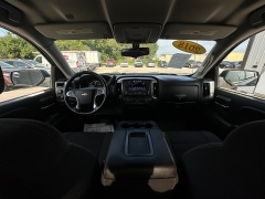 Used 2018 Chevrolet Silverado 1500 4WD Crew Cab LT at Best Choice Motors near Lafayette, IN