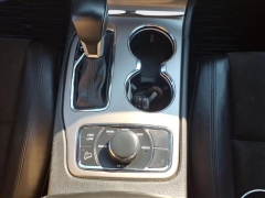 Used 2019  Jeep Grand Cherokee 4d SUV 4WD Laredo Altitude at Best Choice Motors near Lafayette&comma; IN