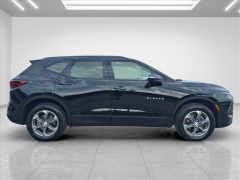 Used 2024  Chevrolet Blazer AWD 4dr LT w&sol;3LT at Best Choice Motors near Lafayette&comma; IN