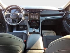 Used 2023  Jeep Grand Cherokee Laredo 4x4 at Best Choice Motors near Lafayette&comma; IN