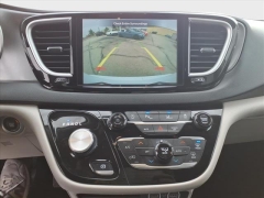 Used 2024  Chrysler Pacifica Touring L FWD at Best Choice Motors near Lafayette&comma; IN