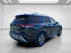 Used 2023  Nissan Pathfinder SL 4WD at Best Choice Motors near Lafayette&comma; IN