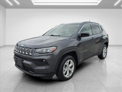 Used 2024  Jeep Compass Latitude 4x4 at Best Choice Motors near Lafayette&comma; IN