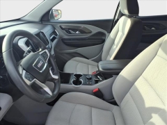 Used 2023  GMC Terrain AWD 4dr SLE at Best Choice Motors near Lafayette&comma; IN