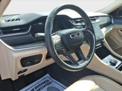 Used 2022  Jeep Grand Cherokee L Limited 4x4 at Best Choice Motors near Lafayette&comma; IN