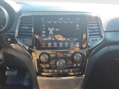 Used 2019  Jeep Grand Cherokee 4d SUV 4WD Laredo Altitude at Best Choice Motors near Lafayette&comma; IN