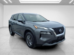 Used 2022  Nissan Rogue FWD S at Best Choice Motors near Lafayette&comma; IN
