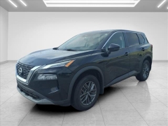 Used 2022  Nissan Rogue FWD S at Best Choice Motors near Lafayette&comma; IN