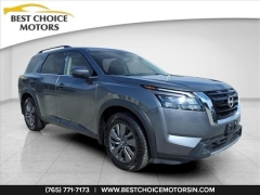 Used 2024  Nissan Pathfinder SV 4WD at Best Choice Motors near Lafayette&comma; IN