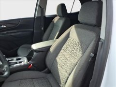 Used 2024  Chevrolet Equinox FWD 4dr LT w&sol;1LT at Best Choice Motors near Lafayette&comma; IN