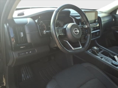 Used 2024  Nissan Pathfinder SV 4WD at Best Choice Motors near Lafayette&comma; IN