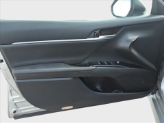 Used 2020  Toyota Camry 4d Sedan XLE at Best Choice Motors near Lafayette&comma; IN