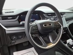 Used 2023  Jeep Grand Cherokee Altitude 4x4 at Best Choice Motors near Lafayette&comma; IN