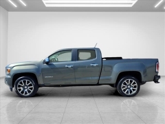 Used 2017  GMC Canyon 4WD Crew Cab Denali at Best Choice Motors near Lafayette&comma; IN