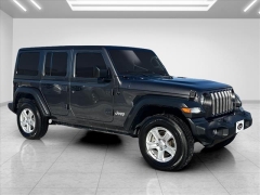  2019 Jeep Wrangler Unlimited 4d SUV 4WD Sport S at Best Choice Motors near Lafayette&comma; IN