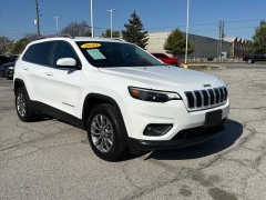Used 2019  Jeep Cherokee 4d SUV 4WD Latitude Plus 2&period;0L Turbo at Best Choice Motors near Lafayette&comma; IN