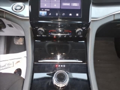 Used 2023  Jeep Grand Cherokee Laredo 4x4 at Best Choice Motors near Lafayette&comma; IN