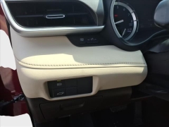 Used 2022  Toyota Highlander XLE FWD at Best Choice Motors near Lafayette&comma; IN